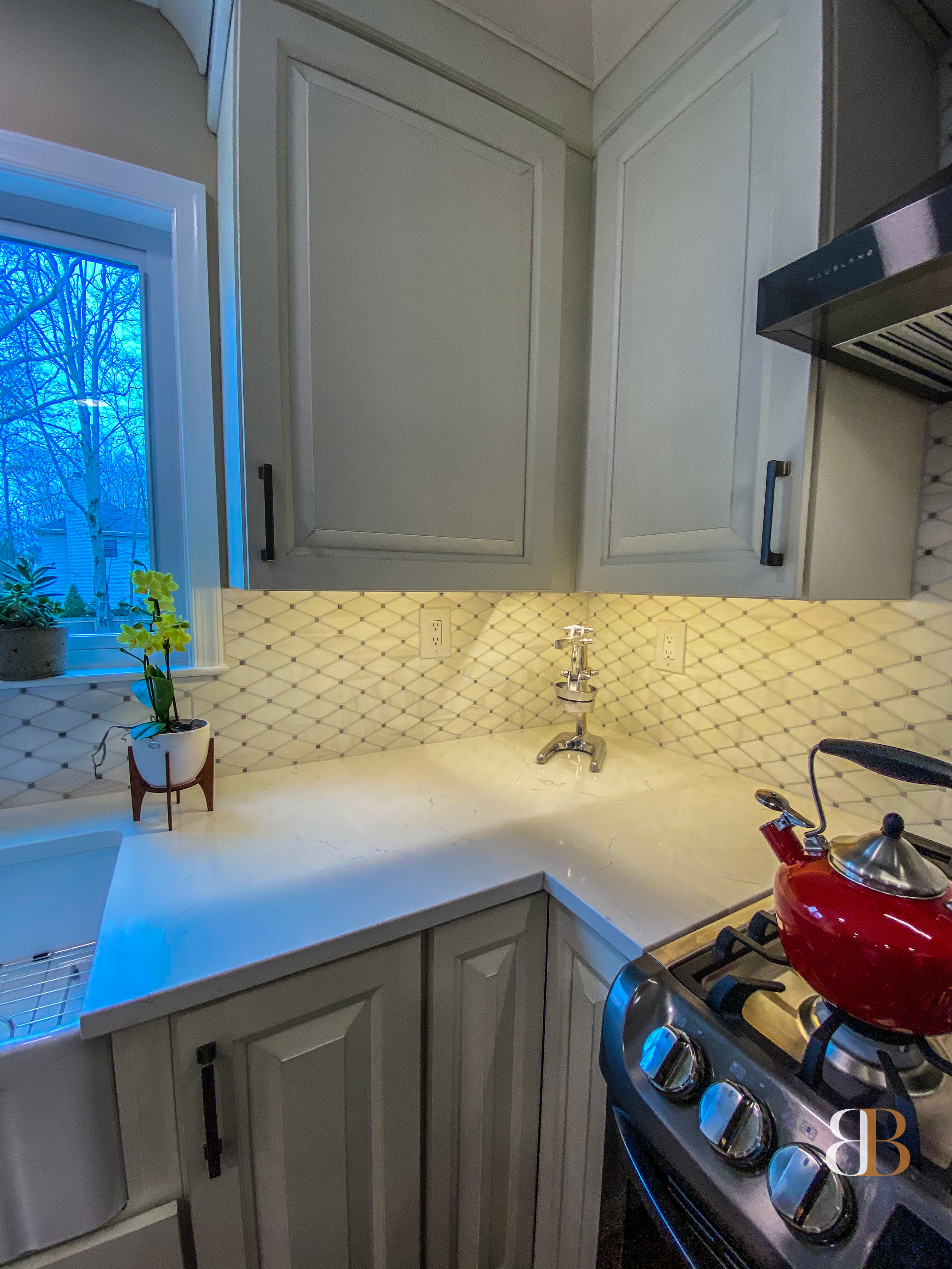 Kitchen — seamless storage design, Pennsylvania